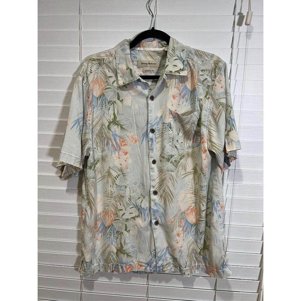Tommy Bahama 100% Silk Embroidered Short Sleeve Button Up Shirt - Size M